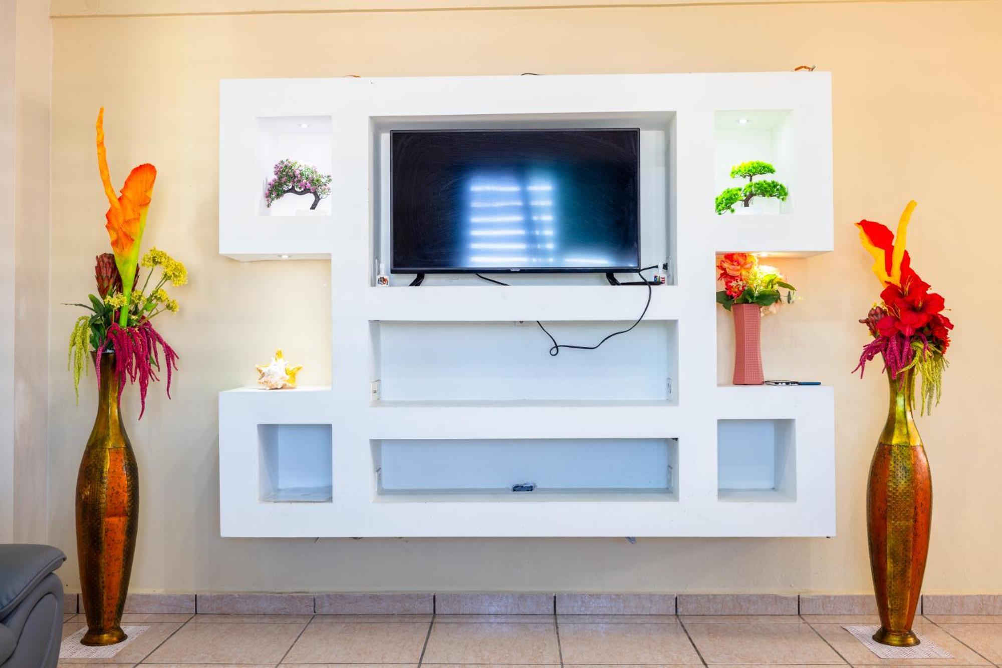 شقة Colinas Del Atlantico Vacational House 1St Floor إيزابيلا المظهر الخارجي الصورة